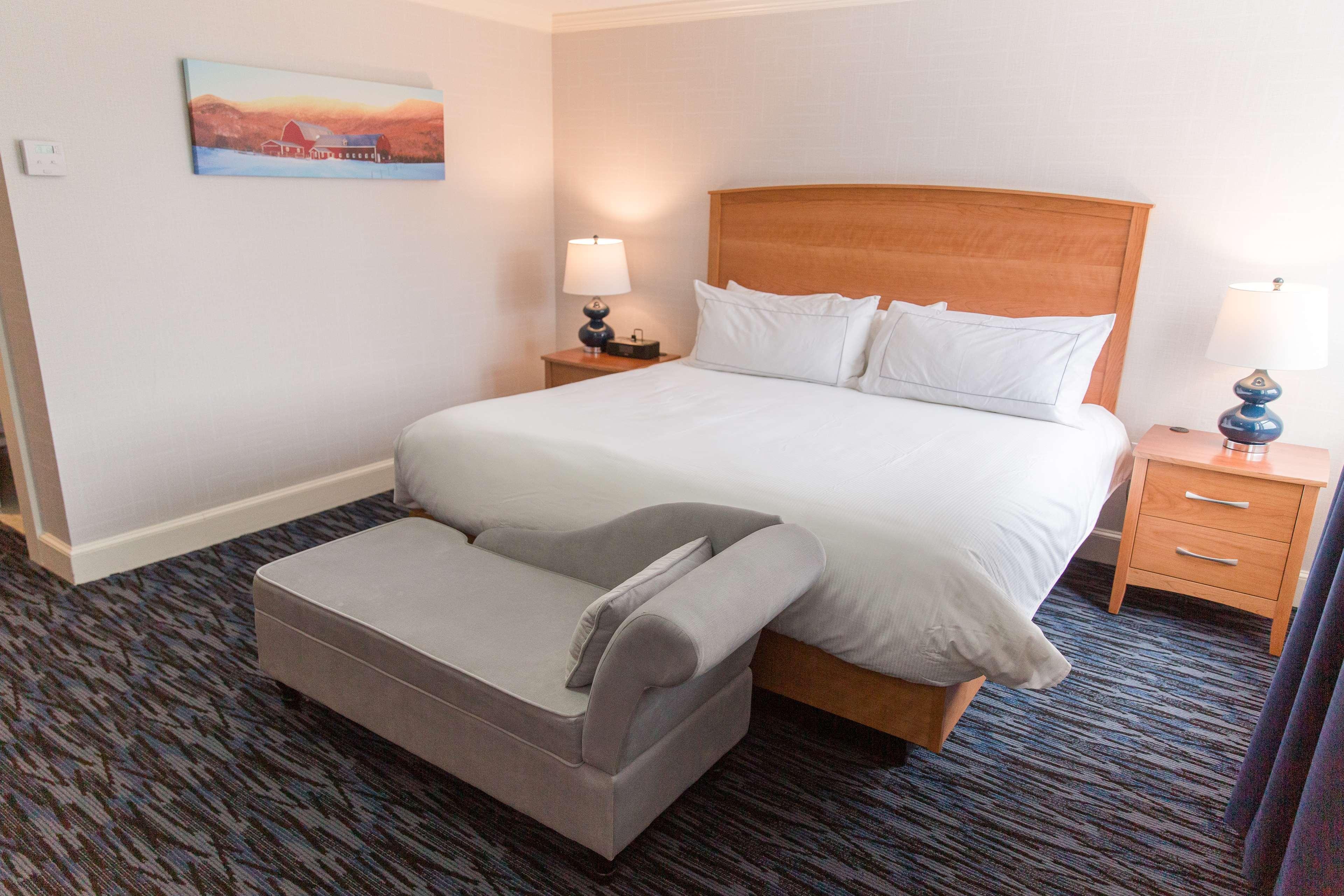 Capitol Plaza Hotel Montpelier Tapestry Collection By Hilton エクステリア 写真