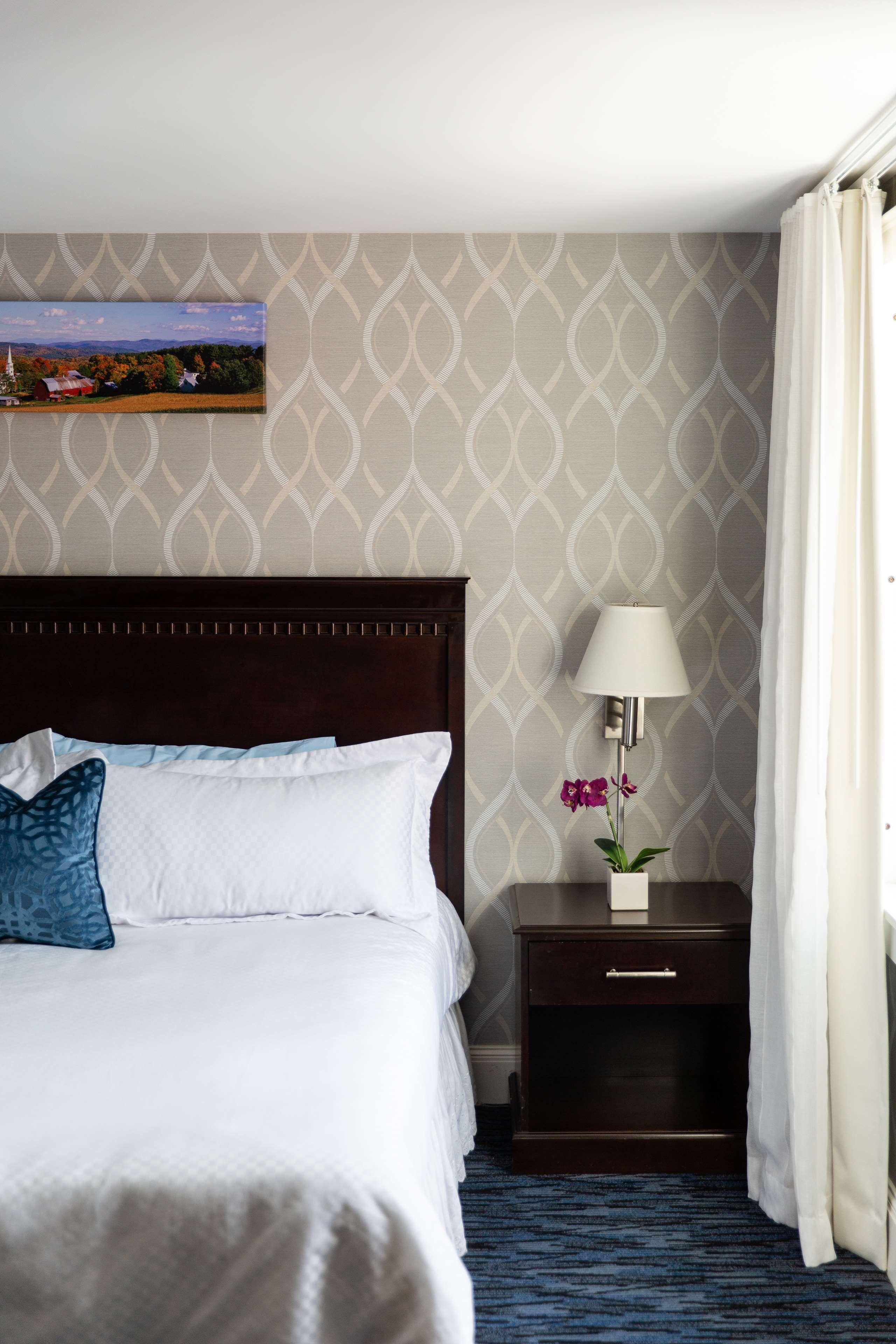 Capitol Plaza Hotel Montpelier Tapestry Collection By Hilton エクステリア 写真